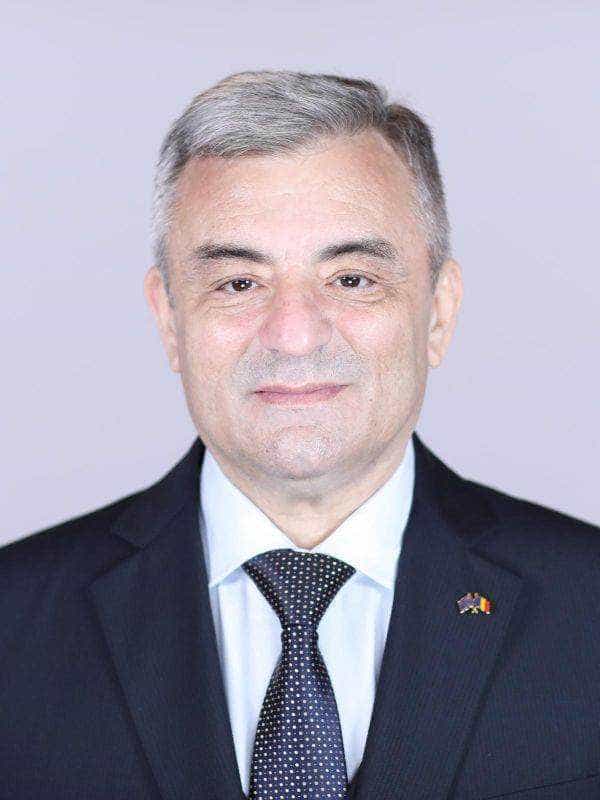 Deputatul Adrian Miutescu