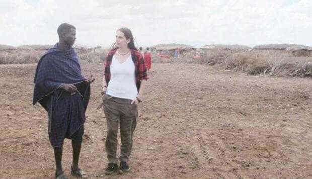 O tânără din Muscel se implică în procesul de pace în Sudanul de Sud