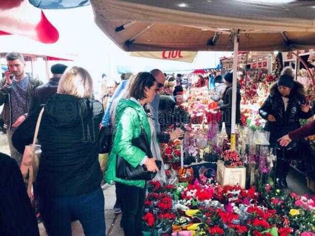 8 martie s-a lăsat cu amenzi pentru patronii florăriilor din Curtea de Argeș