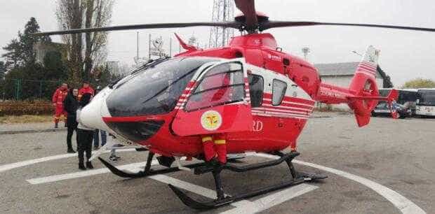 PITEȘTI. Bebeluș născut prematur – transferat de urgență cu un elicopter SMURD la un spital din Capitală!