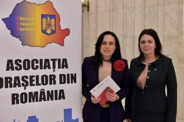 Simona Bucura Oprescu a participat la ședința Adunării Generale a Asociației Orașelor din România
