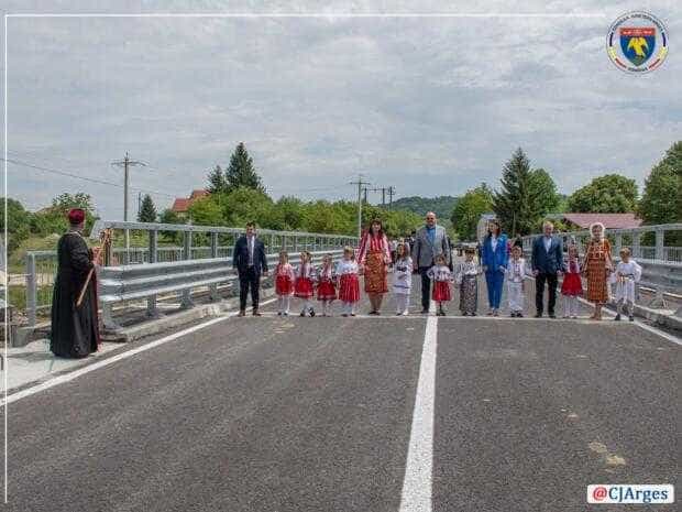 Argeș. A fost inaugurat podul nou de la Mihăești