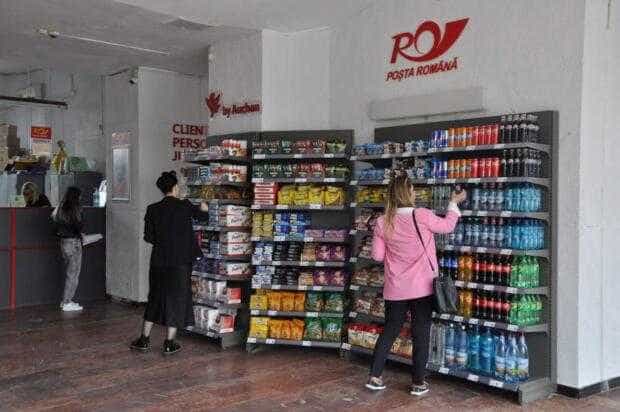 Poșta Română o să vândă alimente și băuturi în oficiile poștale din Pitești