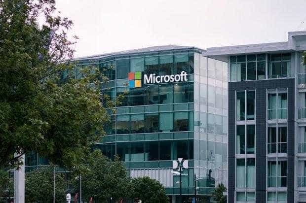 Gigantul american Microsoft construiește primul său data center din România