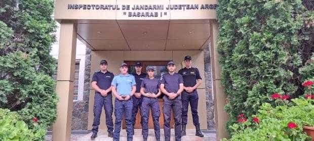 Studenți ai Academiei de Poliție, în practică la Jandarmeria Argeș