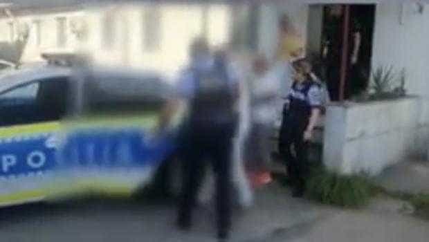 Bucureșteni prinși la furat într-un Lidl din Pitești