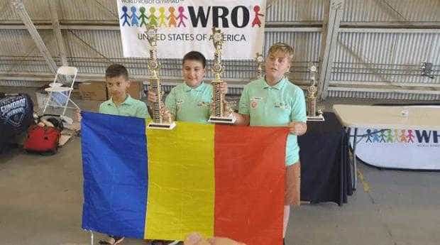 Trei elevi români au câștigat Olimpiada Mondială de Roboți din America