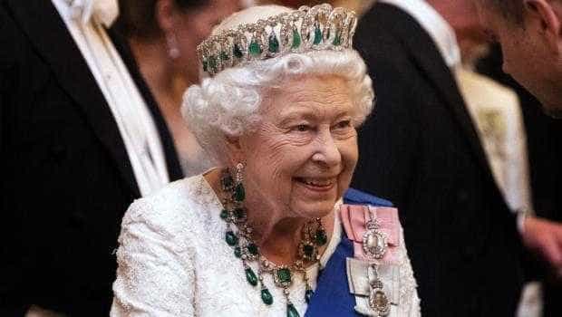 Un ultim omagiu Reginei Elisabeta: carte de condoleanţe, deschisă online de Casa Regală