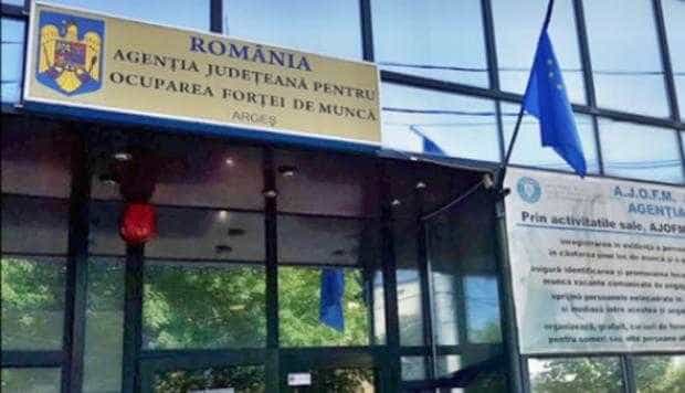 AJOFM Argeş organizează Bursa locurilor de muncă pentru absolvenţi