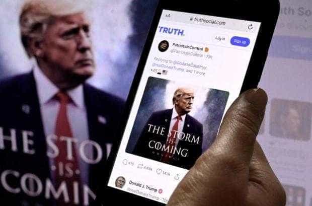 Rețeaua de socializare a lui Donald Trump se poate descărca pe Google Play Store