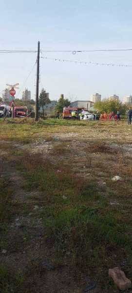 Accident mortal la Pitești. O mașină a fost lovită de tren