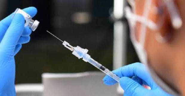 Pfizer și BioNtech testează un vaccin împotriva Covid, dar și a gripei