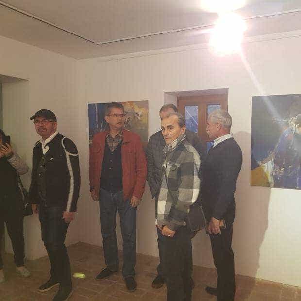Expoziția pictorului Sorin Dumitrescu Mihăești vernisată astăzi, la Muzeul Golești