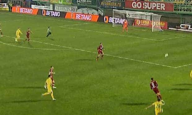 CS Mioveni – CFR Cluj 0-1. Malele a înscris în minutul 87