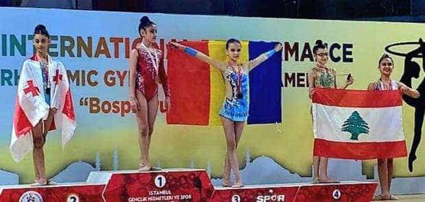 13 gimnaste reprezintă Piteștiul la un eveniment important desfășurat la Bacău