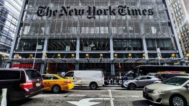 Un bărbat a vrut să între în sediul ziarului „The New York Times” cu o sabie în mână!