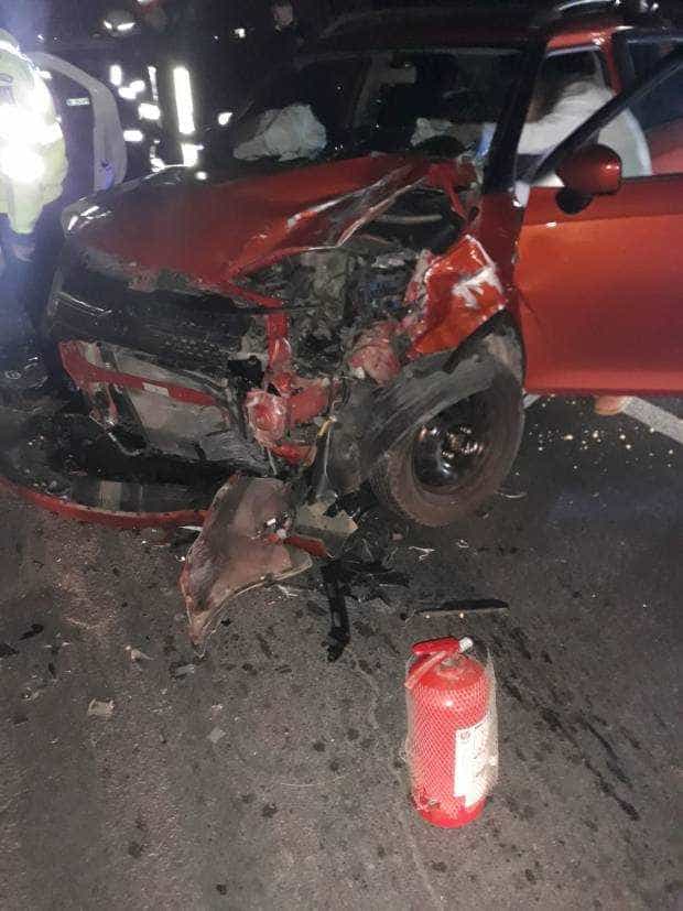 Accident cu trei mașini, în Bradu