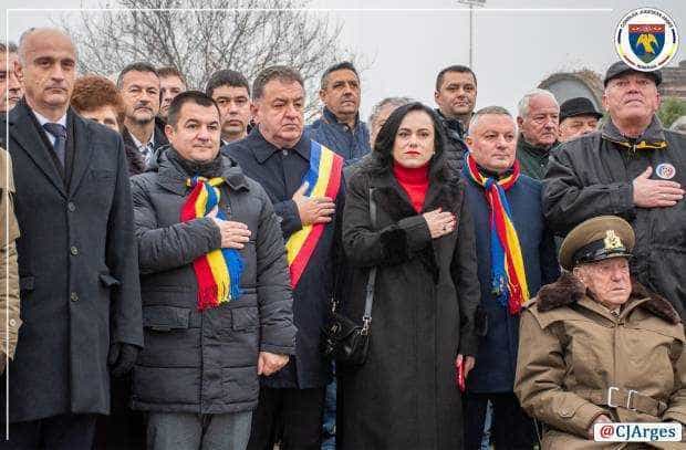 Consiliul Județean Argeş a fost alături de argeșeni de Ziua Națională a României