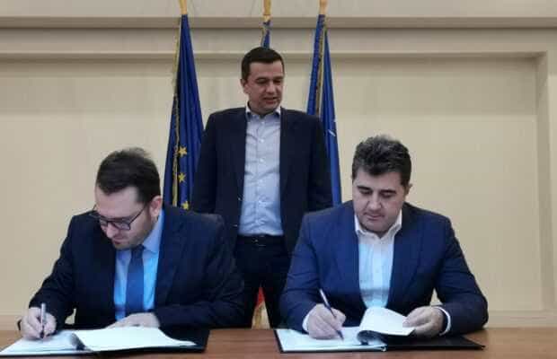 Doi directori generali CFR, urmăriți penal de DNA