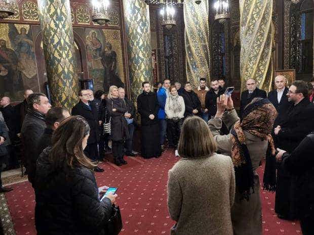 Parlamentari din Republica Moldova în vizită la Mănăstirea Curtea de Argeș