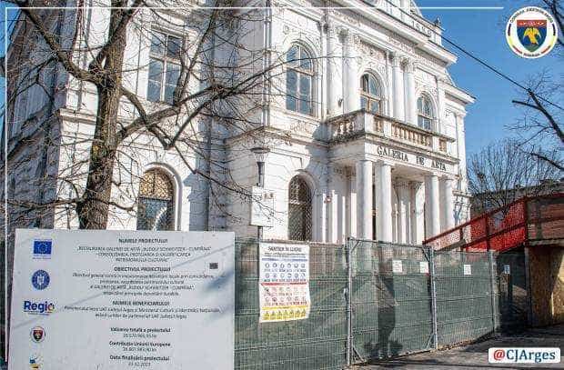 Avansează lucrările la Galeria de Artă „Rudolf Schweitzer – Cumpăna”