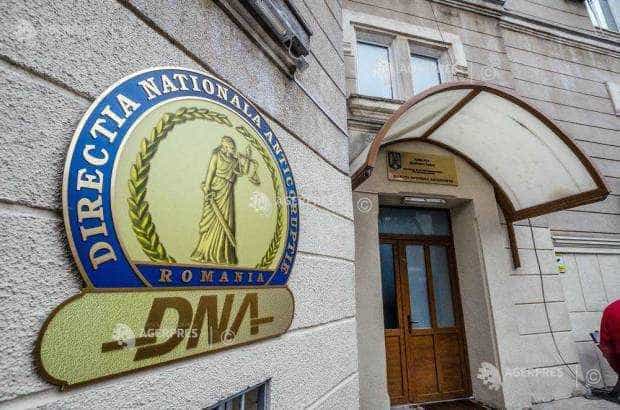 DNA cere ridicarea imunității pentru Cîțu, Voiculescu și Ioana Mihăilă, în dosarul vaccinurilor. Prejudiciu: 1 miliard euro!
