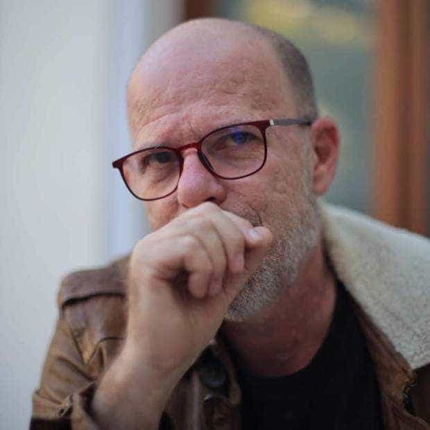 Expoziție de fotografie a musceleanului Marius Sminchișe la Memorialul Închisoarea Pitești
