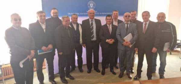 Alte contracte prin PNRR au fost semnate de primari din Argeș