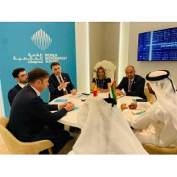 <strong>Memorandum pentru cooperare în domeniul dezvoltării guvernului și modernizării, semnat între România și Emiratele Arabe Unite</strong>