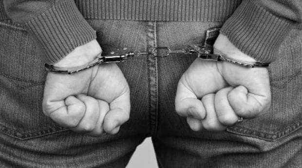 Minor din Mălureni depistat în flagrant delict și reținut de polițiști