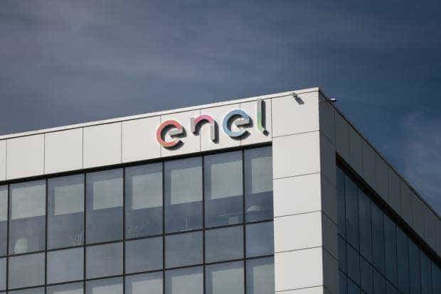 Enel pleacă din România. Compania a fost vândută grecilor