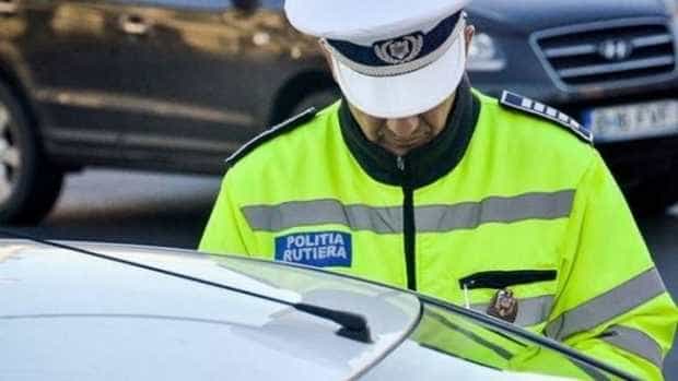 La 19 ani, o şoferiţă din Piteşti – surprinsă de radar. Vitezomani taxaţi de Poliţie