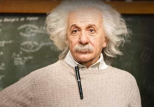 14 Martie 1879: S-a născut Albert Einstein, fizician german, autorul teoriei relativității și laureat al Premiului Nobel pentru Fizică