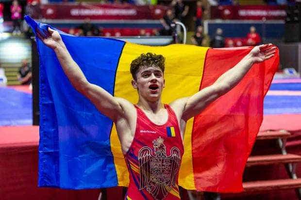 Aur pentru România la Campionatele Europene de Lupte