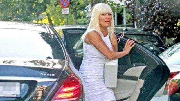 Cu cât a vândut ANAF-ul  Mercedesul confiscat de la Elena Udrea