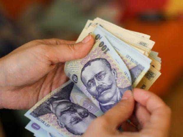 Salariile, la vedere și fără diferențe mai mari de 5% între femei și bărbați