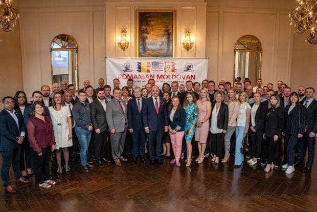 Transportatorii cu origini românești și moldovenești, care dețin peste 45.000 de camioane, au înființat prima asociație de profil din America de Nord