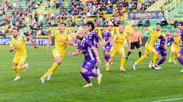 Derby local: CS Mioveni – FC Argeș , în etapa 6 din play-out