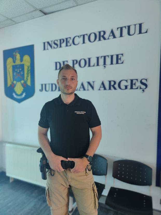 Polițist din Argeș, erou dincolo de uniformă.  A acordat primul ajutor unui bărbat căzut pe stradă