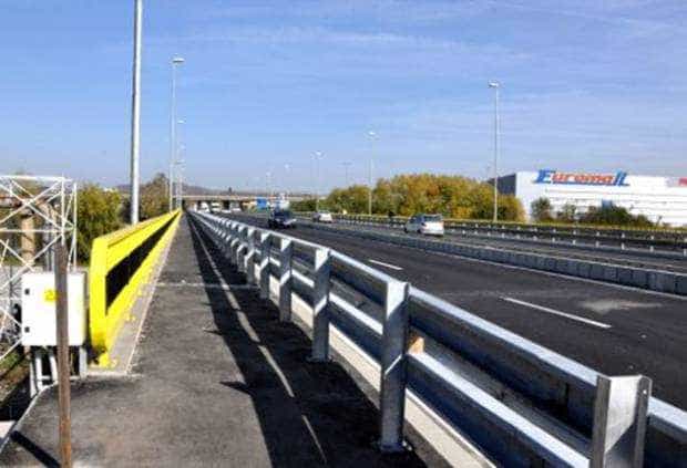 Circulație restricționată pe podul peste râul Argeș