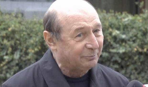 Traian Băsescu vrea  înapoi vila de protocol și paza SPP