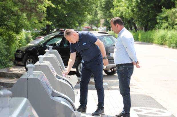 Premieră la Pitești: sistem electronic pentru gestionarea datelor privind containerele îngropate de colectare a deșeurilor