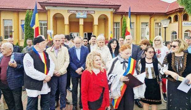Alina Gorghiu a fost la sărbătorile locale autentice de la Corbi şi Poienarii de Muscel