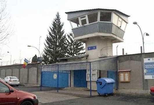 Activitatea în Penitenciarul Mioveni se blochează