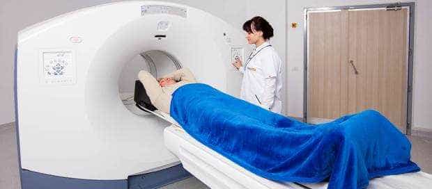 De azi, investigațiile PET-CT pentru bolnavii de cancer vor putea fi prescrise direct de medici