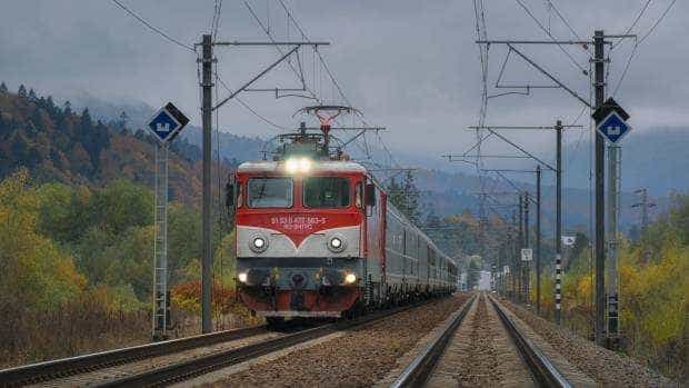 CFR Călători: Nu mai sunt bilete de tren spre litoral și Valea Prahovei-Brașov