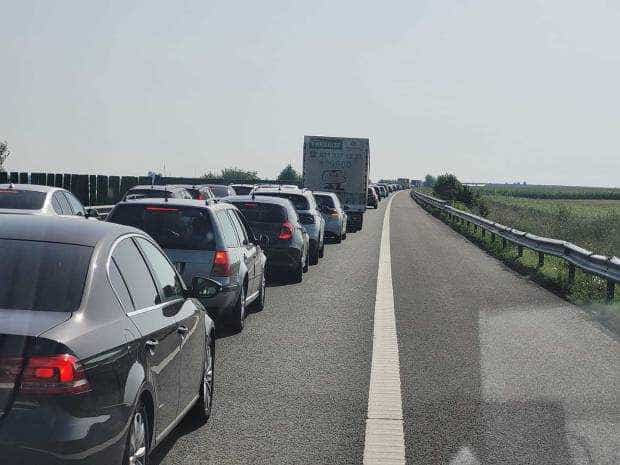 Măsuri pentru fluidizarea traficului dinspre litoral spre Bucureşti, pe A2