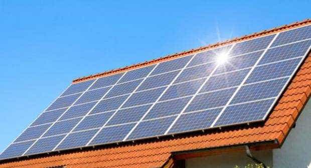 Casa Verde Fotovoltaice. Bugetul pentru zona sud-est, epuizat în 6 minute