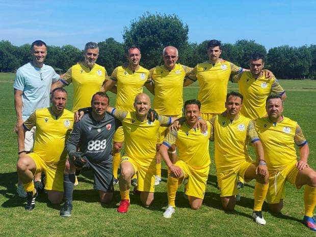 Argeșeanul Alex Jigman, în echipa avocaților români care joacă la Turneul Mondial de Fotbal de la Saint Tropez