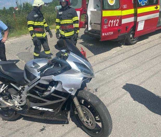 A căzut de pe motocicletă, la Mioveni! Pe drum spre spital, alt accident!